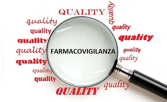 Farmacovigilanza attiva e passiva